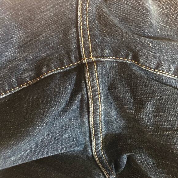 Torrid Boyfriend jeans distressed raw hem crop size 22 - Picture 7 of 12